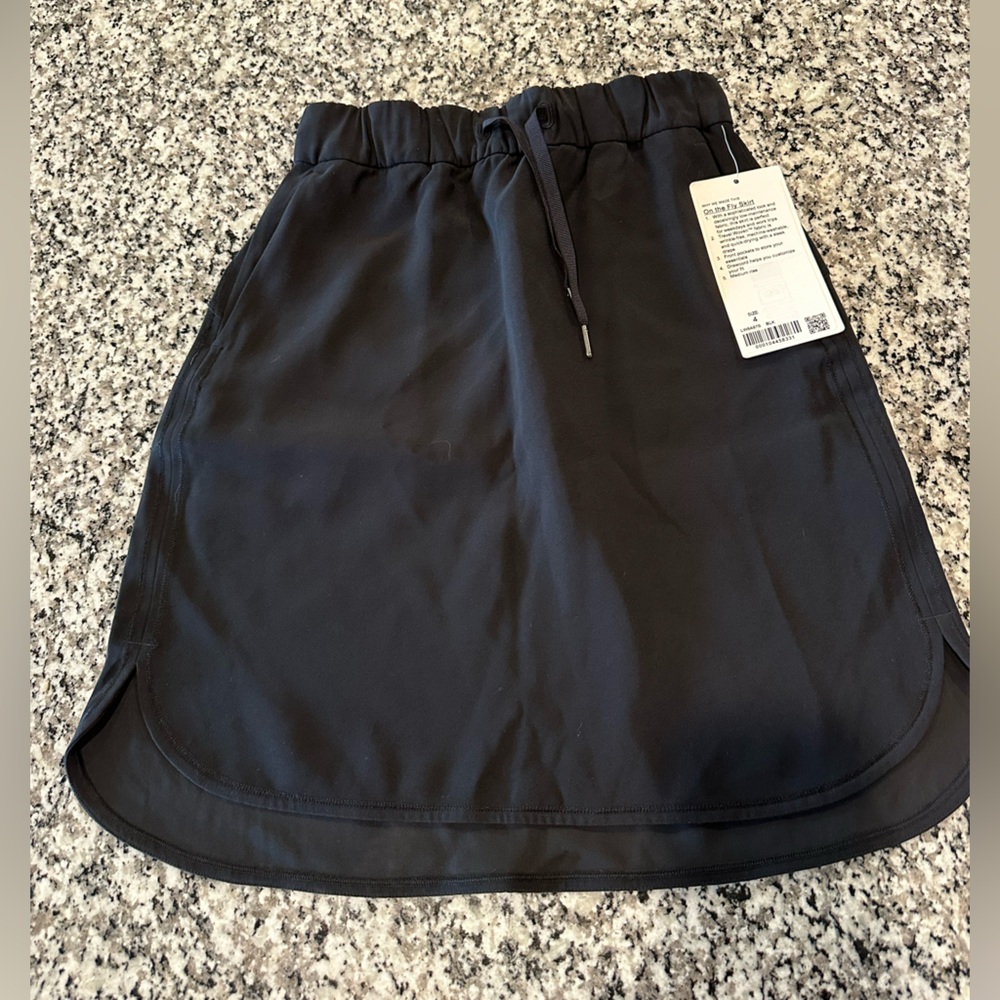 Lululemon on the fly skirt